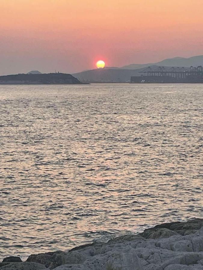 Piraiki Coastal Accommodation 피레아스 외부 사진
