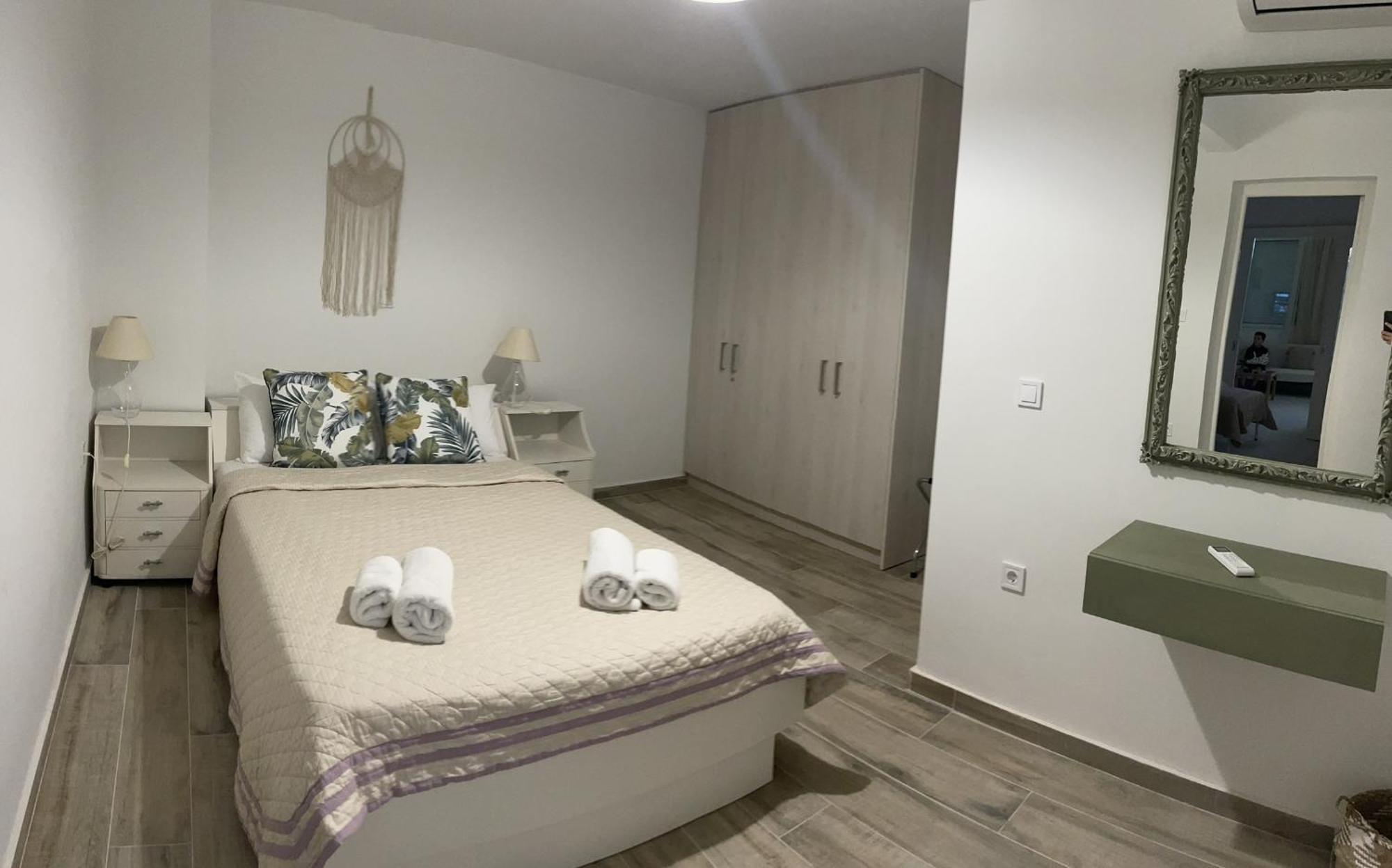 Piraiki Coastal Accommodation 피레아스 외부 사진