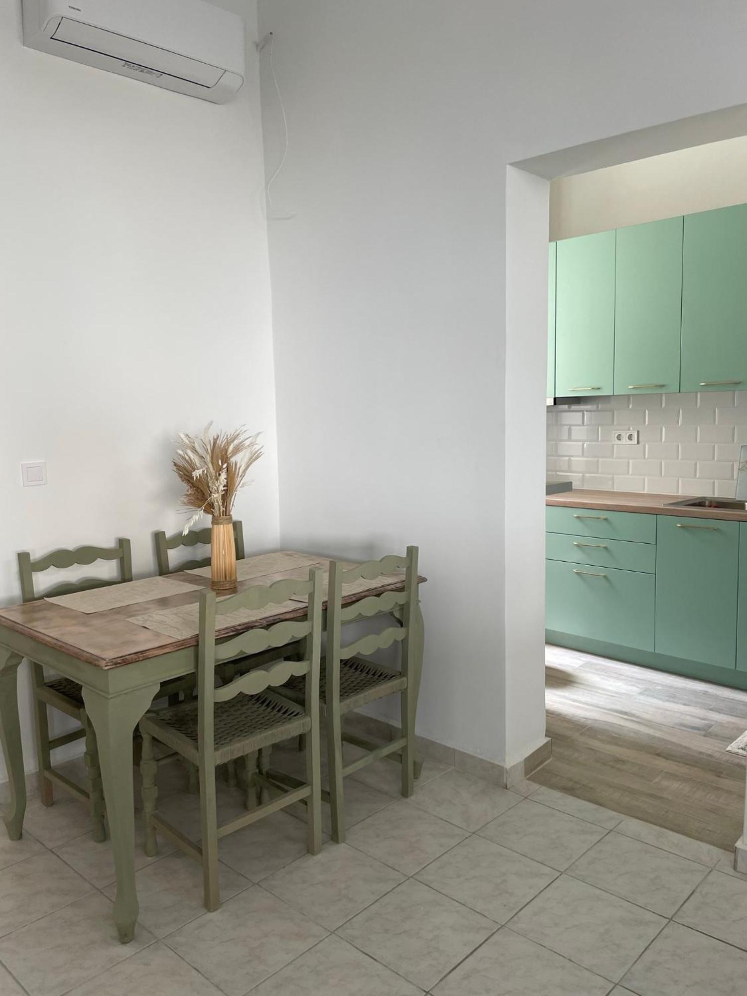 Piraiki Coastal Accommodation 피레아스 외부 사진